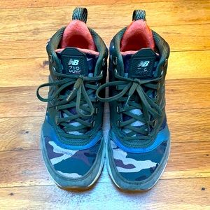 New Balance 710 Vazee High Top Sneakers Camouflage Size 6